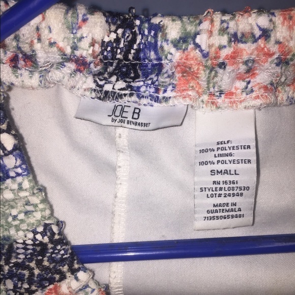 Pretty skirt by Joe B - Picture 4 of 4